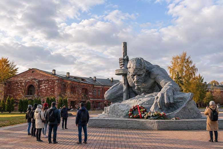 Мемориал «Мужество» в Брестской крепости.
