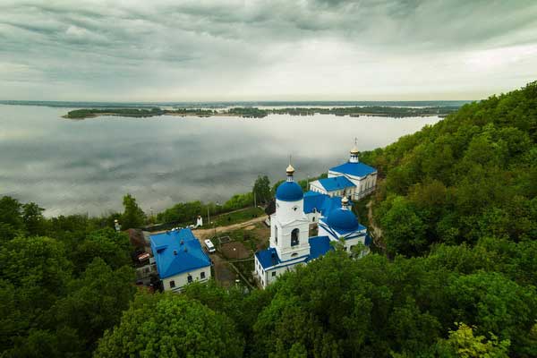 Теплоходная прогулка из Казани.