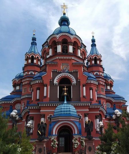 Храм в Иркутске.