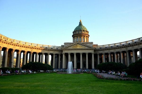 Центр Петербурга.