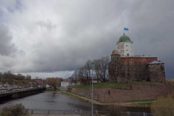Замок.