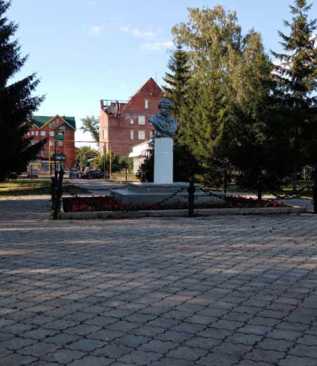 Парки и скверы.