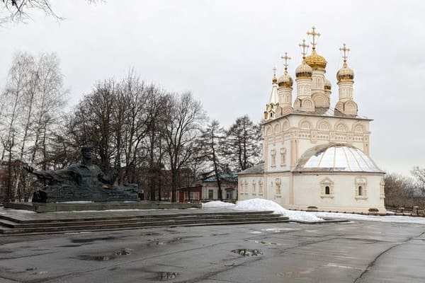 Храм Спаса-на-Яру.