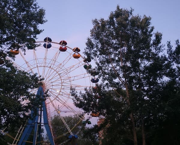 Колесо обозрения.