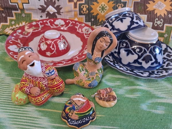Подарки и сувениры.